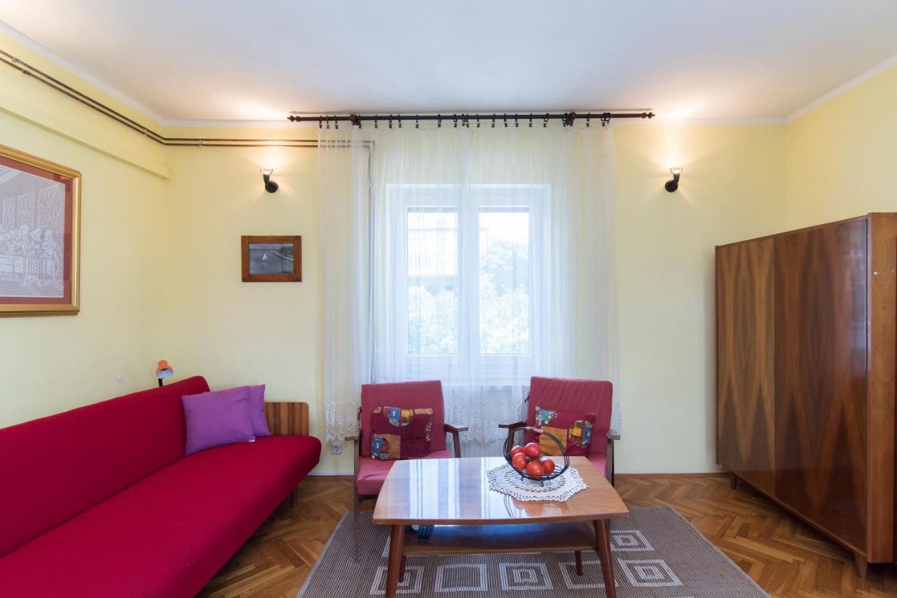 Apartments Mare Постира Экстерьер фото